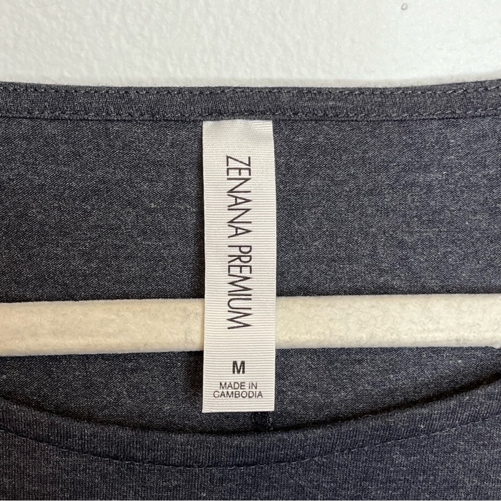 Zenana Premium Gray Dress Medium Pockets Round Neck A Line 3/4 Sleeves EUC - Picture 4 of 11